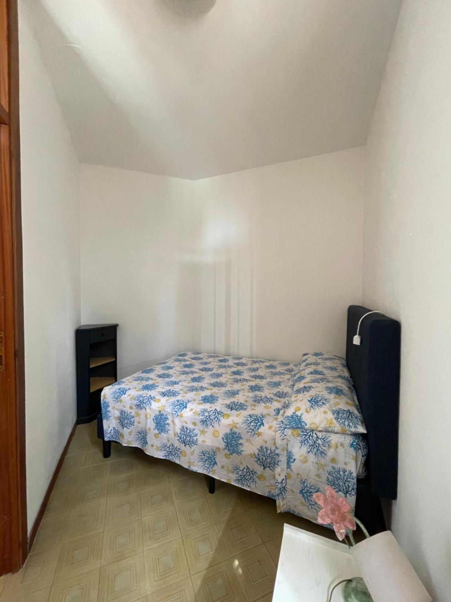Gli appartamenti di Francuzzo Teulada Camera foto