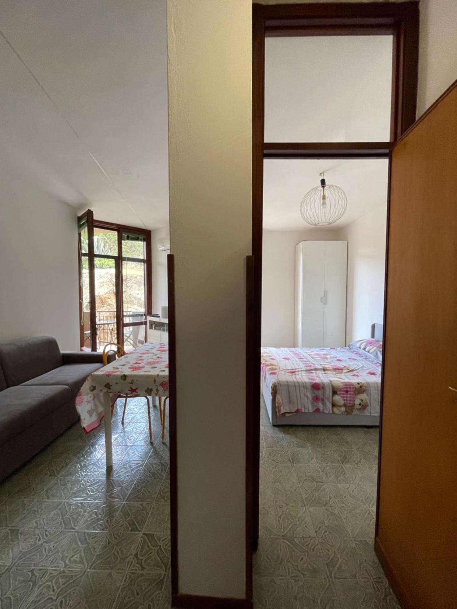 Gli appartamenti di Francuzzo Teulada Camera foto