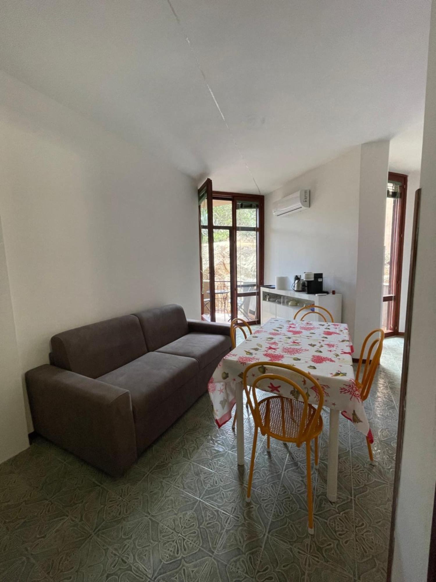 Gli appartamenti di Francuzzo Teulada Camera foto